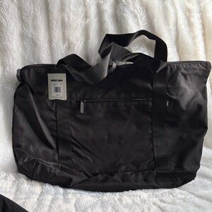 Reef Black Travel Bag